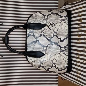 🎉HP🎉HENRI BENDEL NWT MISS BENDEL SNAKE DOME SATCHEL!❤❤❤